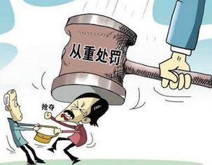 跟網友炒期貨被騙 100%收益：讓他直接給你錢不是更好？